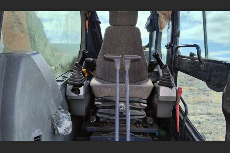 OmecoHub - Immagine DOOSAN DX225NLC